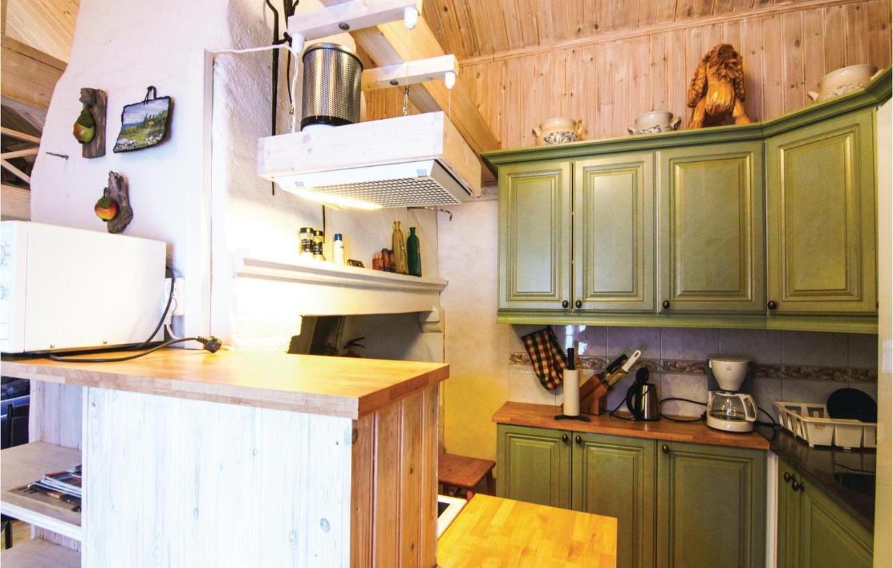 Awesome Home In Asensbruk With Kitchen Exterior photo